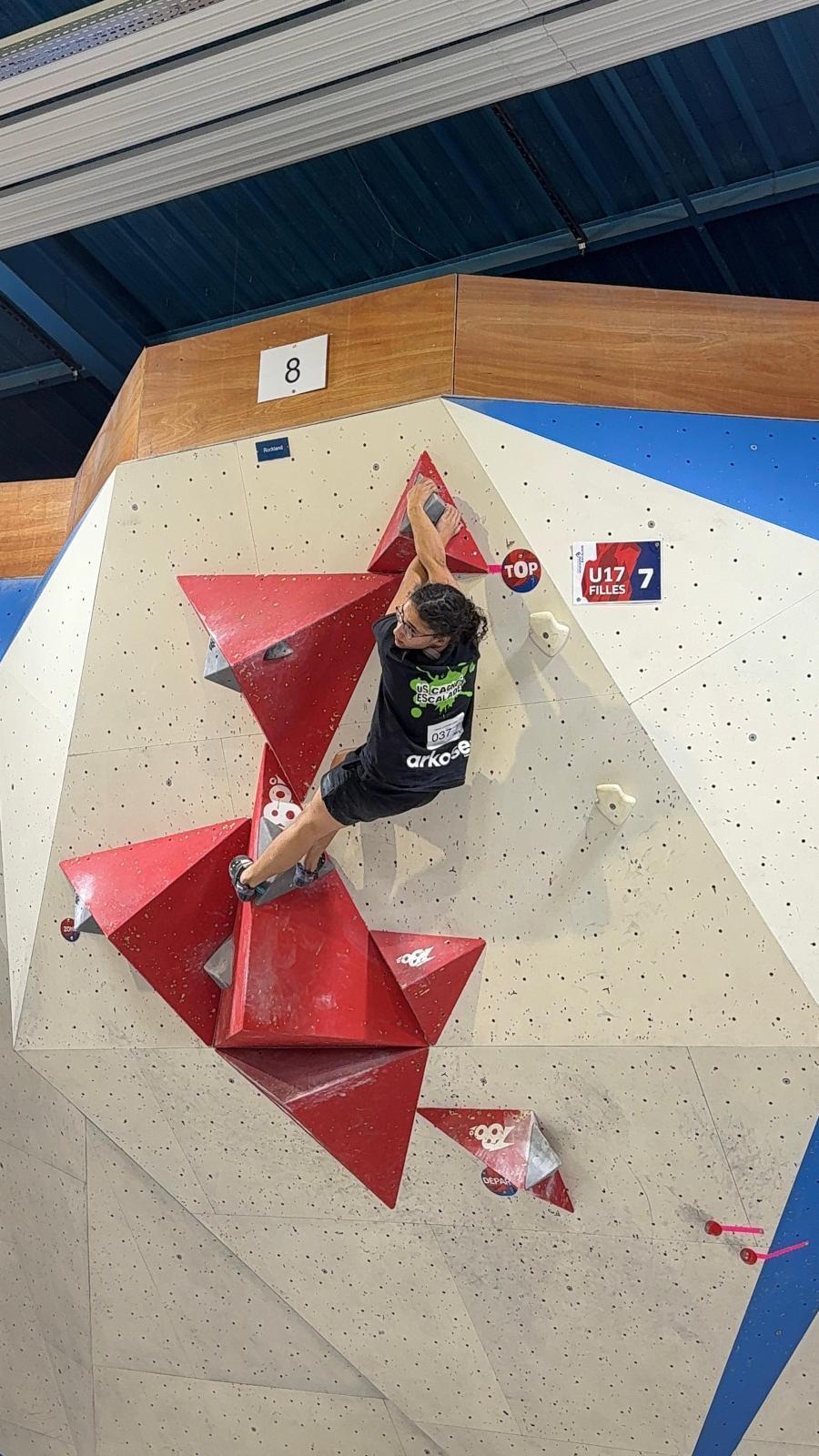 WhatsApp-Image-2025-11-15-at-22.08.03