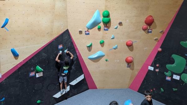 PXL_20251122_085140767